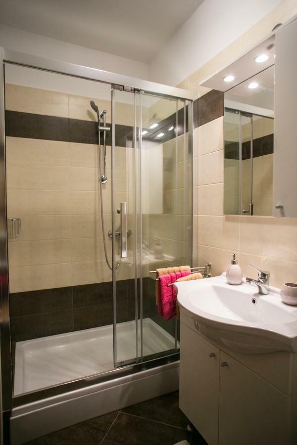 Agata Apartments Новаля Екстер'єр фото