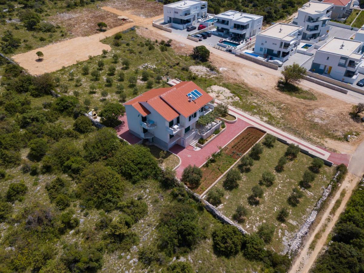 Agata Apartments Новаля Екстер'єр фото